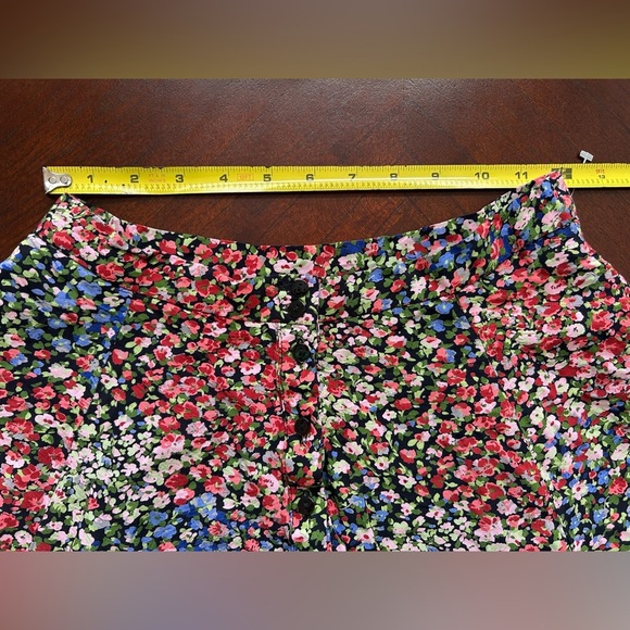 URBAN OUTFITTERS Floral Women's Skirt size S-P - Picture 7 of 9